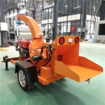 Bensinmotor 600-800kg/h Flismaskin